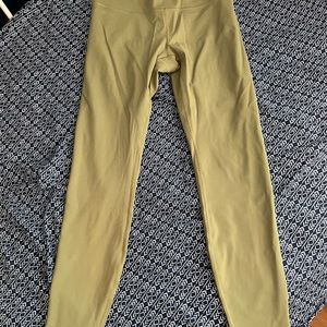 Lululemon Wunder Under